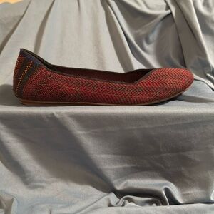 Rothy’s Round merino Toes flat